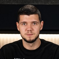 Nik Briuzgin