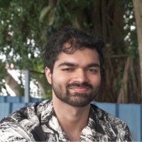 Vivek R