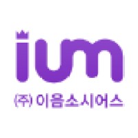 IUM SOCIUS, Inc. logo